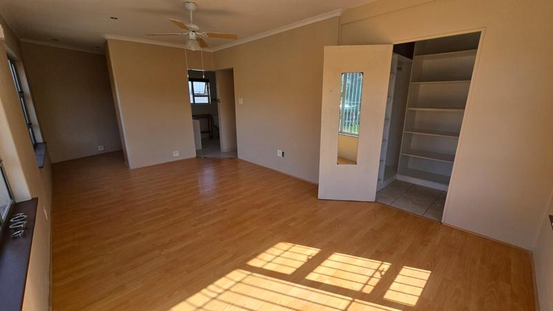 1 Bedroom Property for Sale in Welgelegen Western Cape